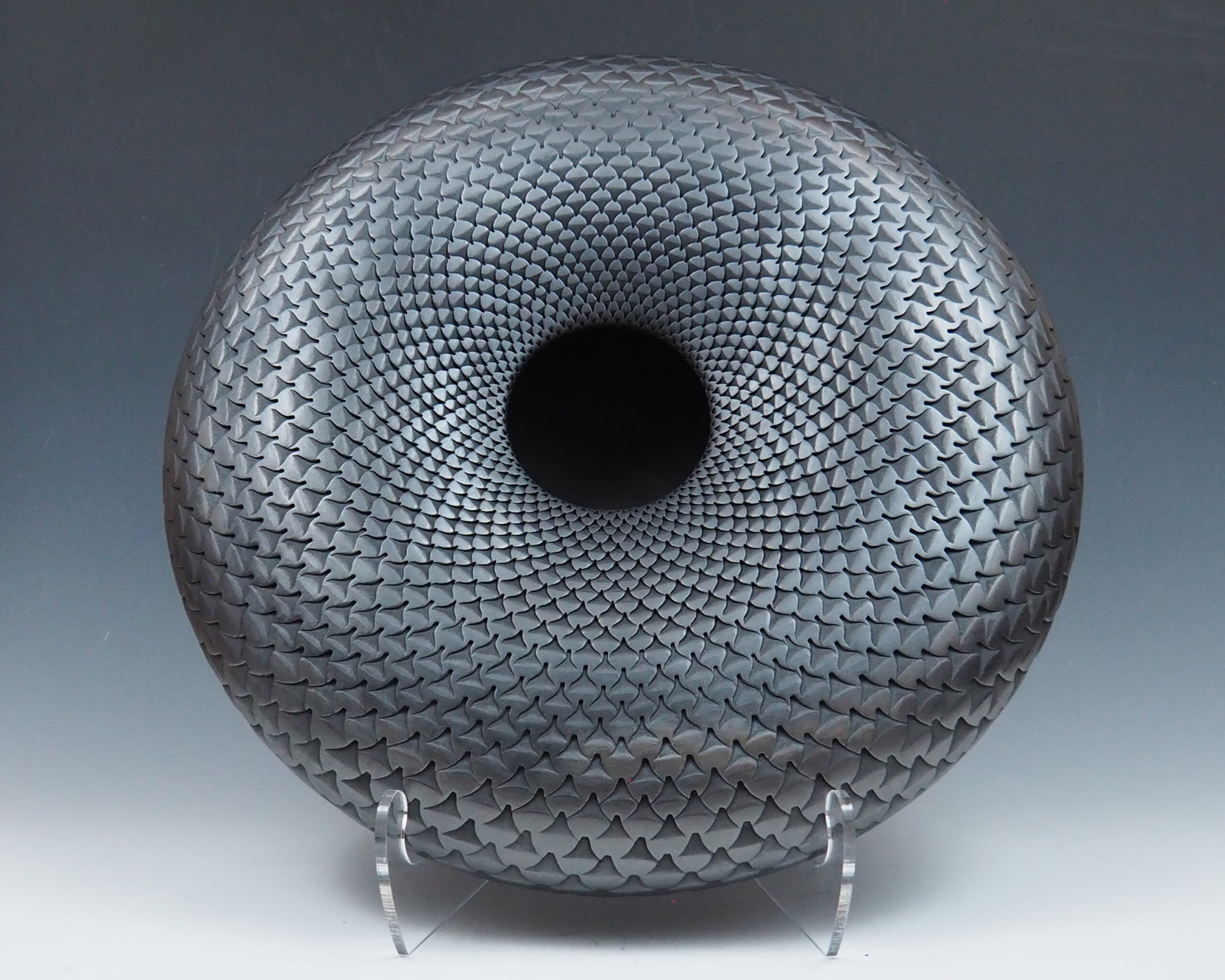 Michael Wisner - Metallic Kauai Urchin 5 x 15 (329)