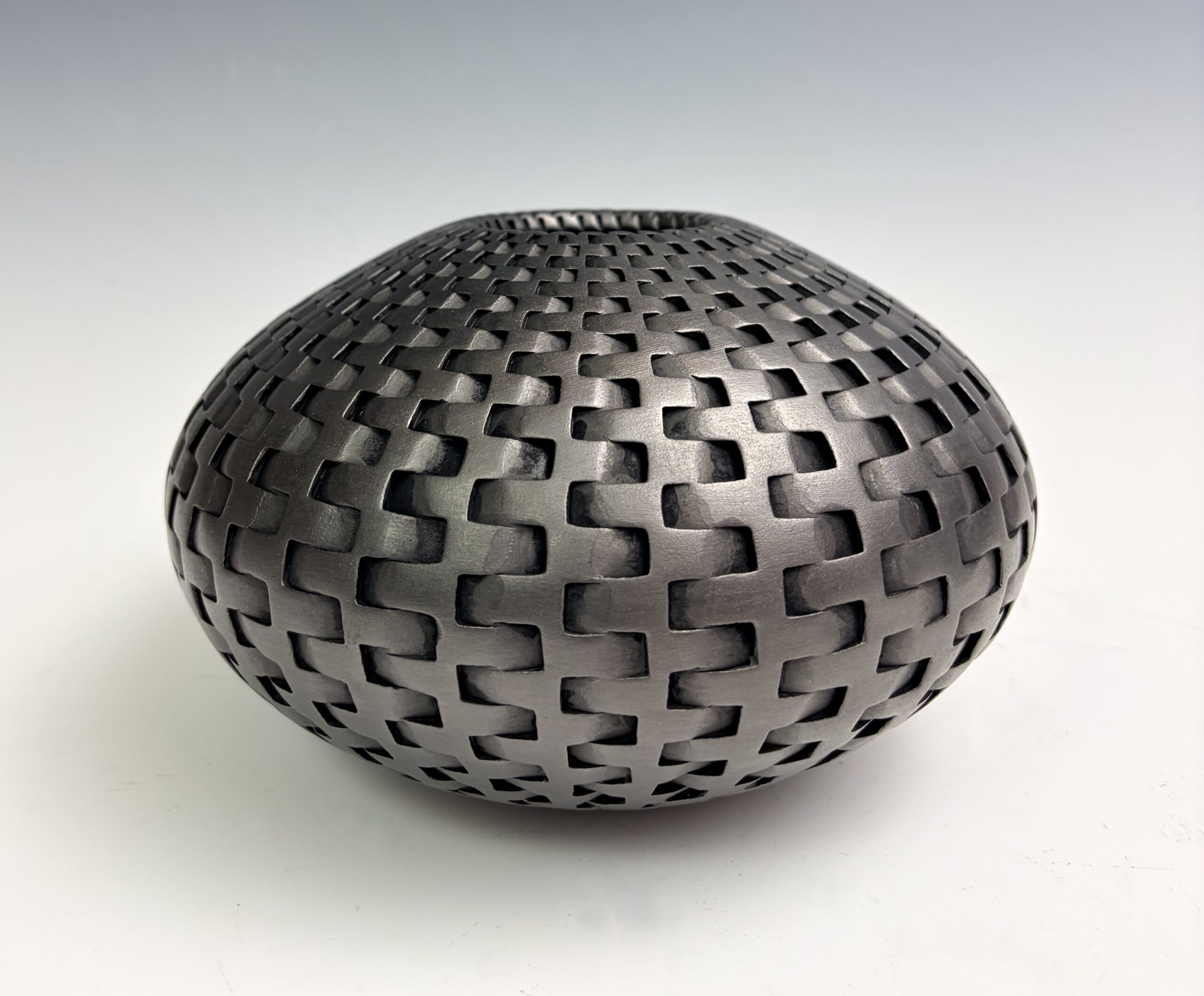 Michael Wisner - Metallic Rattan #373
