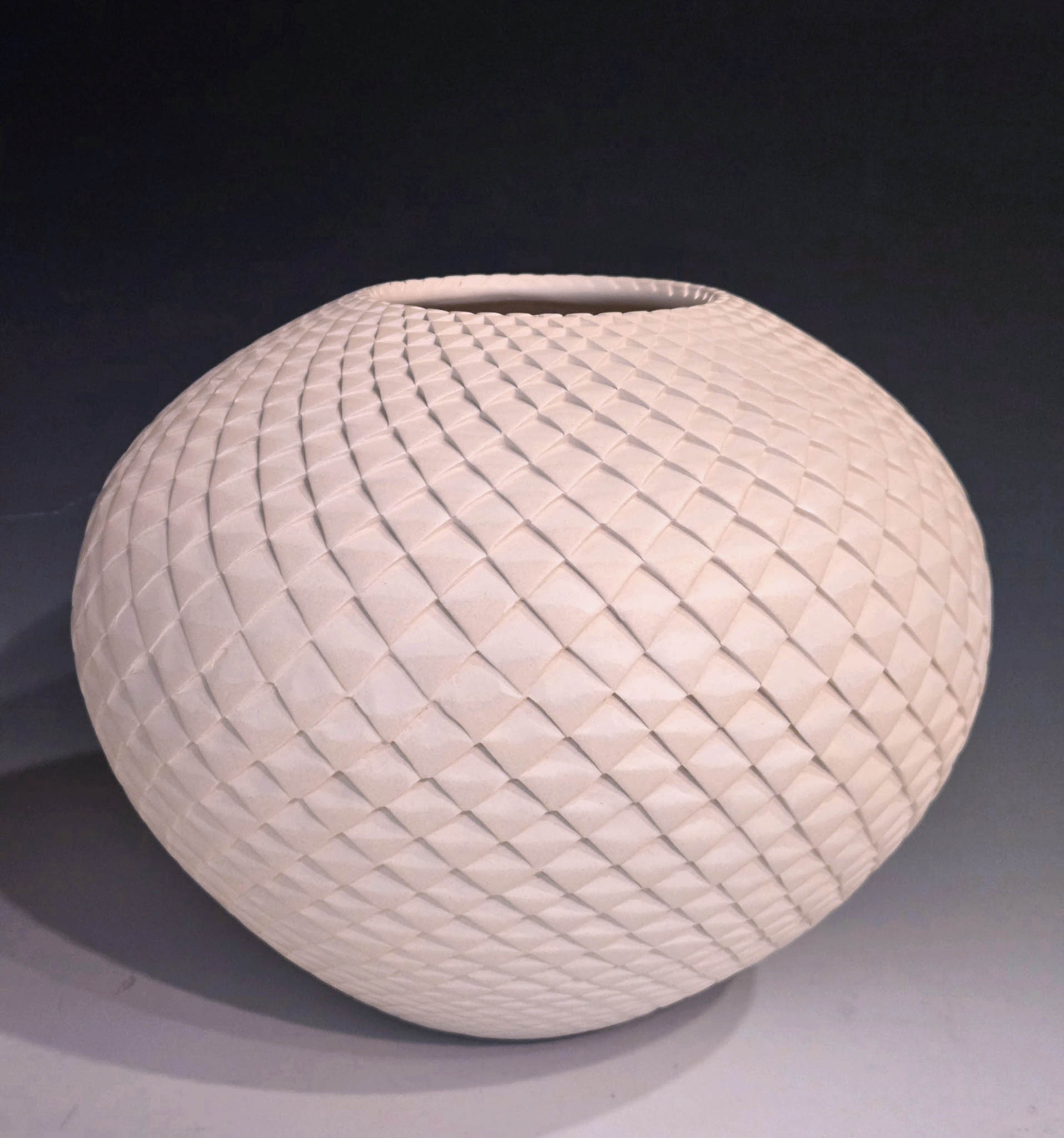 Michael Wisner - White Pinecone - 7 x 9 (378)